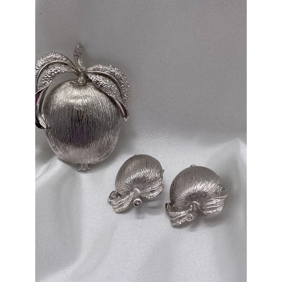 Jewelry Vintage Sarah Coventry brooch/earrings set - Picture 4 of 9